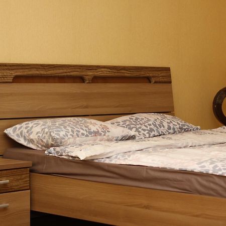 Appartement U Very à Gomel Extérieur photo